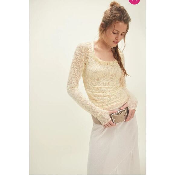 NWT Free People Intimately Turning Heads Lace Top Butter Yellow Small - Picture 2 of 3